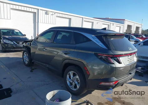 2023 Hyundai Tucson Sel z USA, uszkodzony, nr VIN 5NMJB3AE5PH262844